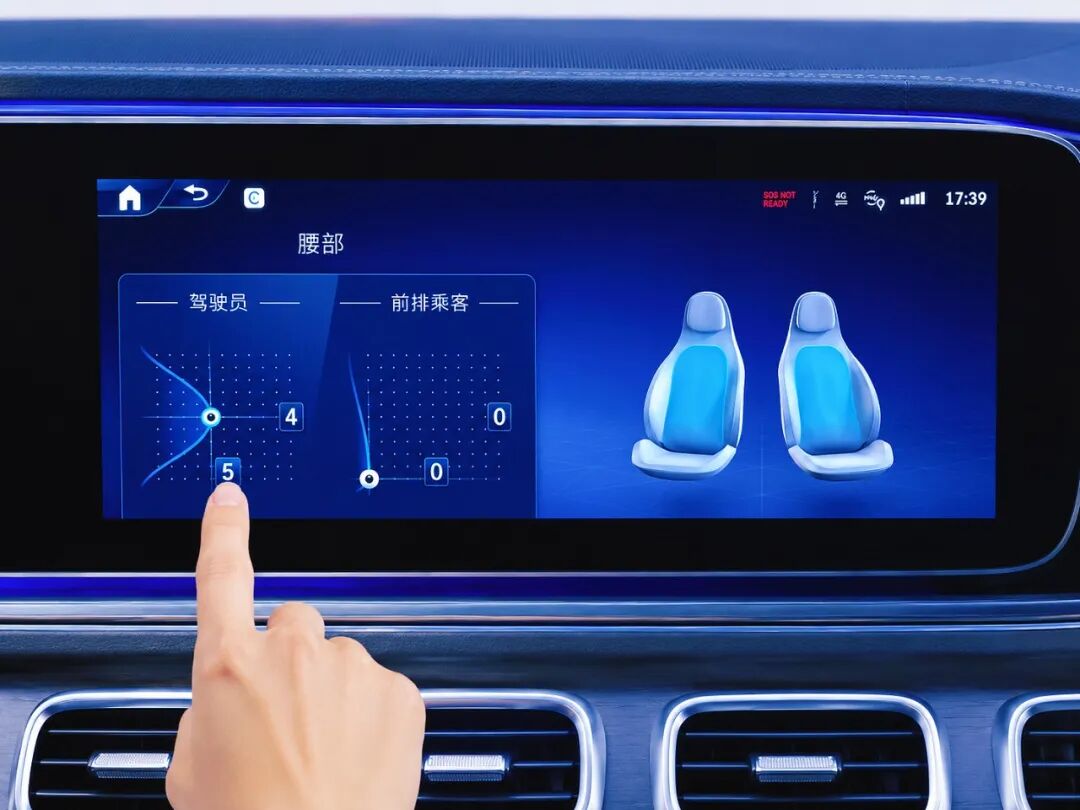【车主故事】他把GLS450塞满了靠枕,我们直接告诉他——问题在座椅本身!